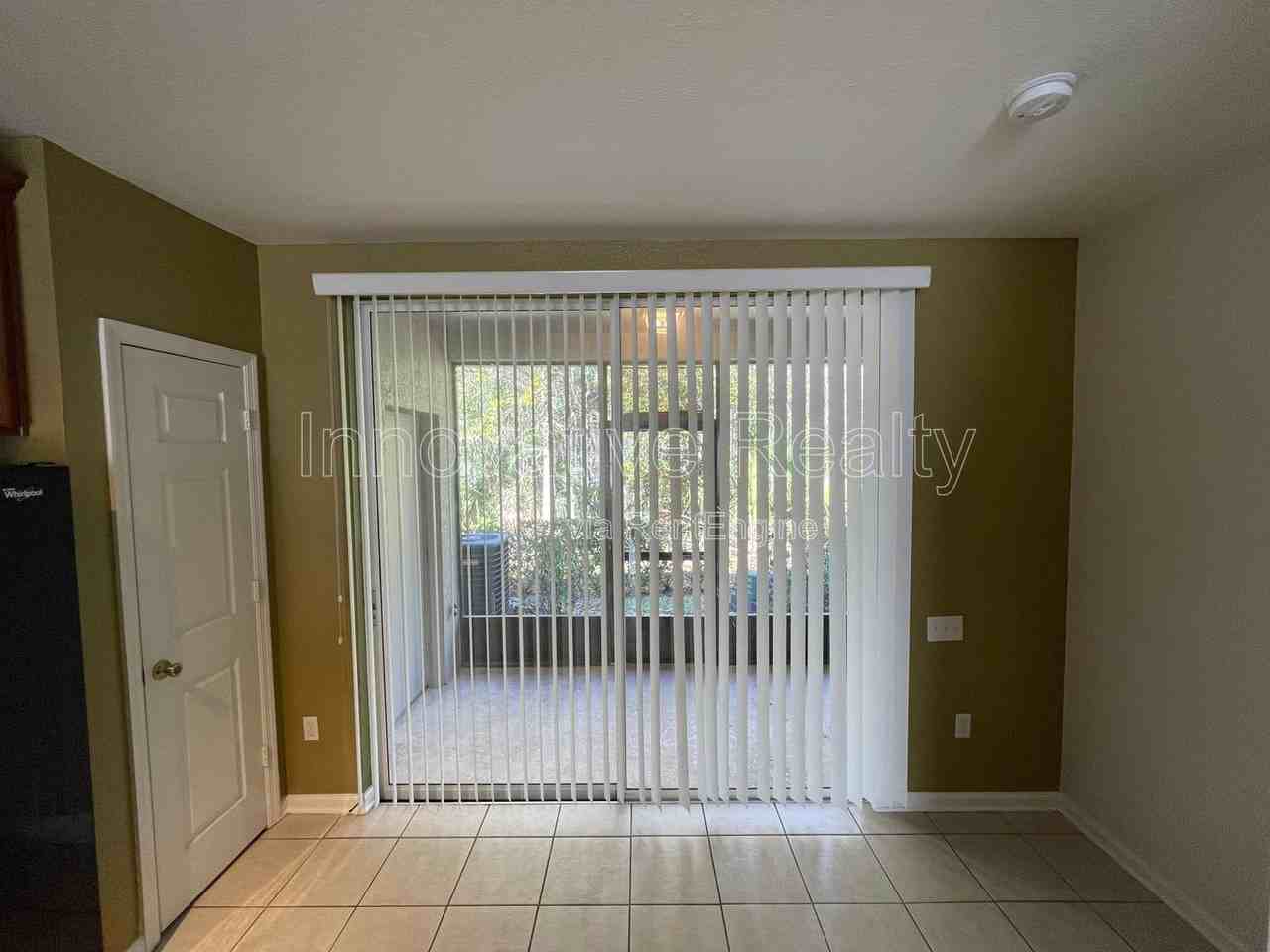 720 Shropshire Loop - Photo 5 of 16