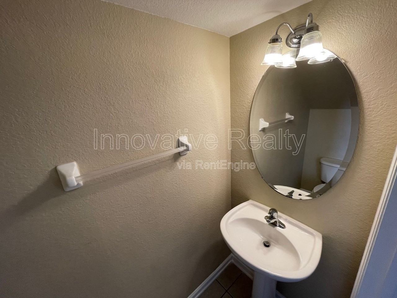 720 Shropshire Loop - Photo 6 of 16