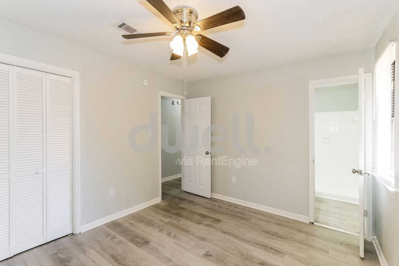 2614 Andorra Dr - Photo 6 of 15