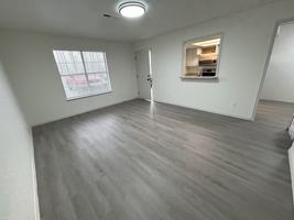 featured image of 329 Berry St