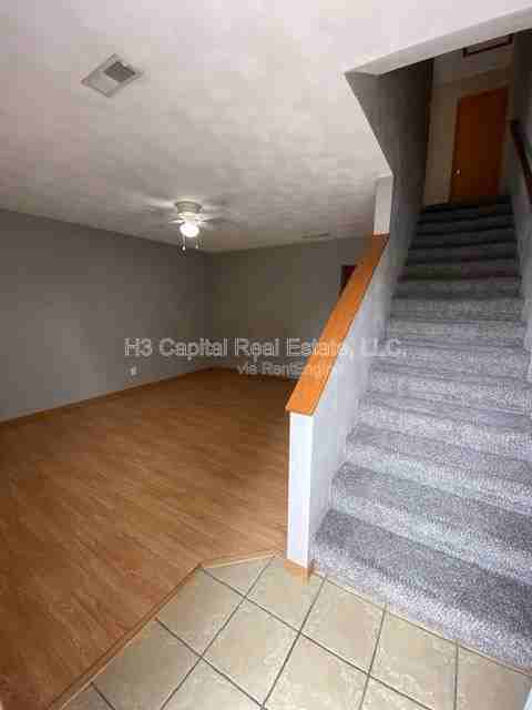 110 Northtowne St #19 - Photo 2 of 14