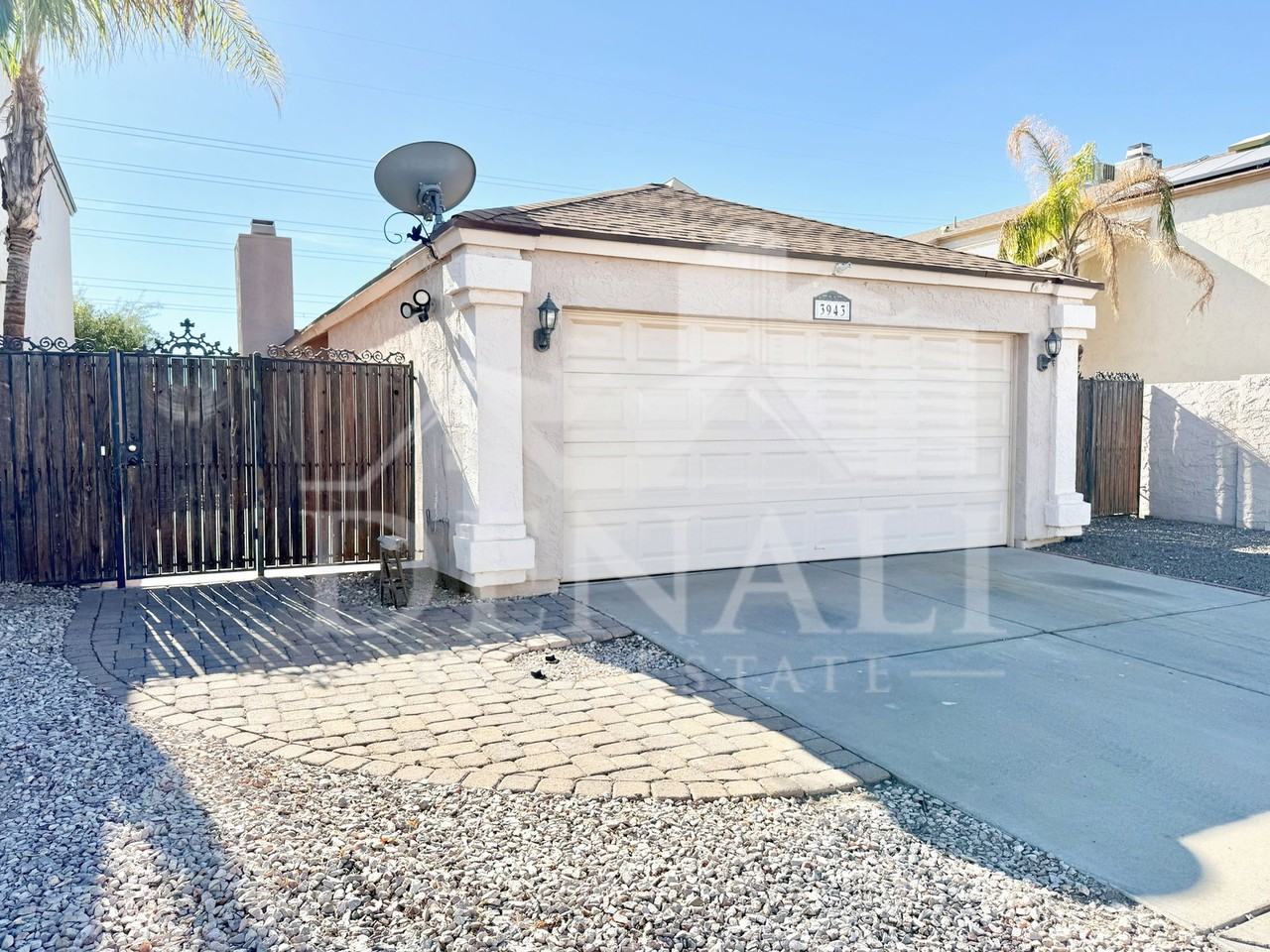 3943 W Whispering Wind Dr - Photo 2 of 20