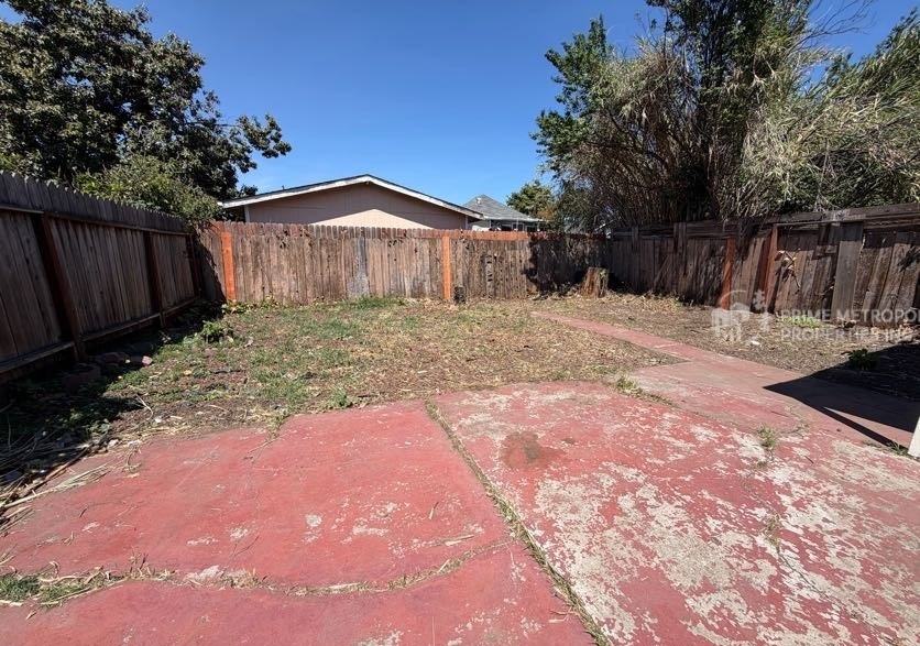 1715 82nd Ave #1 - Photo 3 of 32