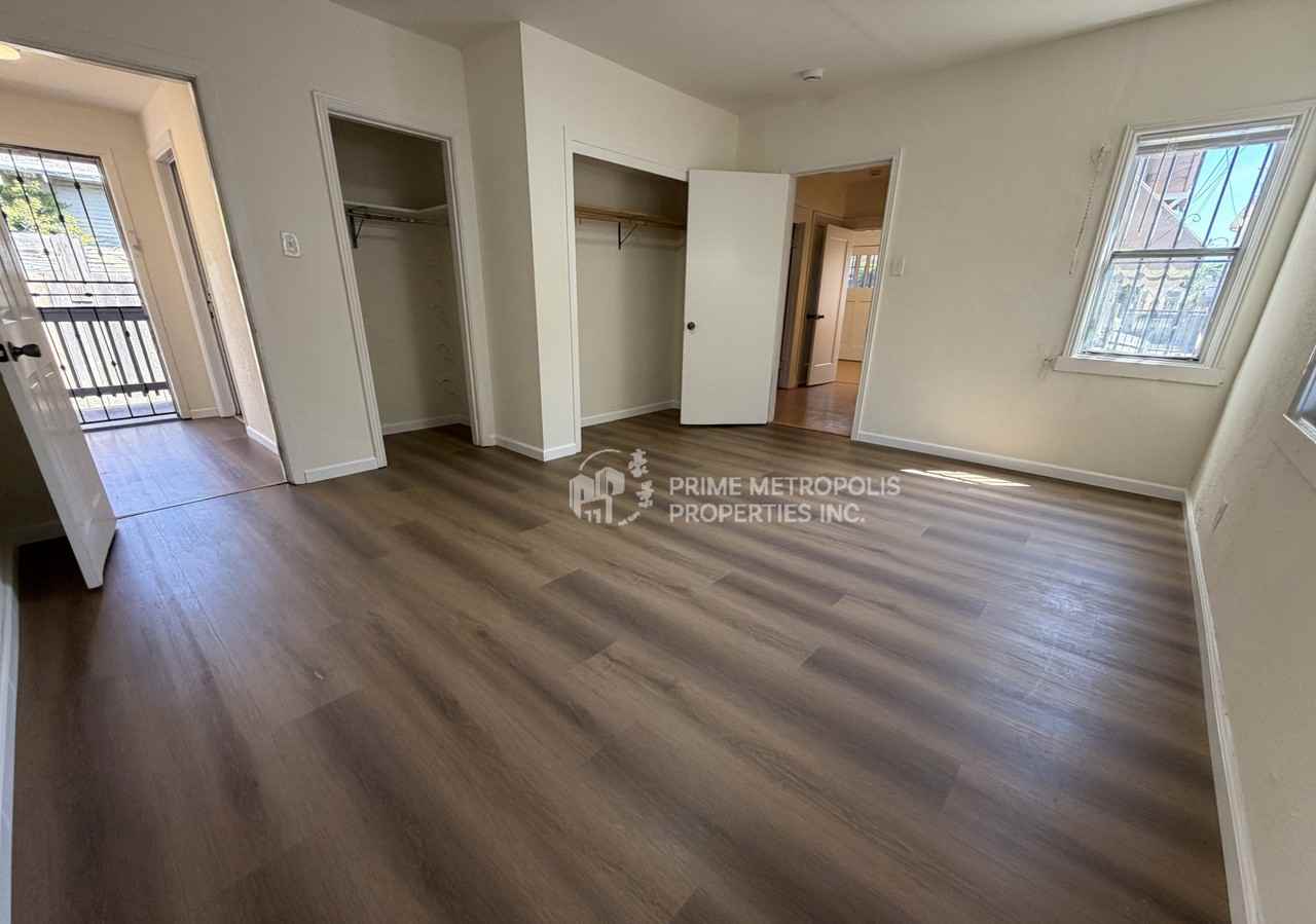 1715 82nd Ave #1 - Photo 7 of 32