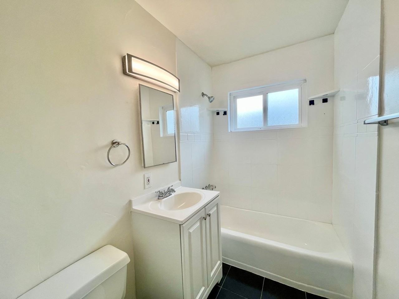 5838 Lauretta St - Photo 6 of 11