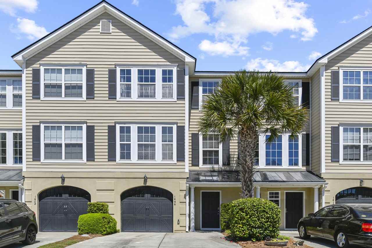 1406 Hamlin Park Cir #1 - Photo 2 of 32