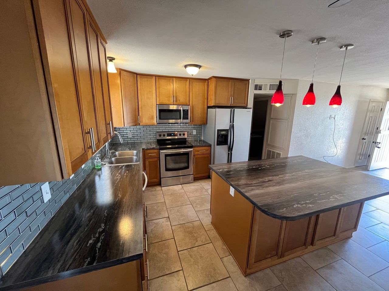 2610 Havasupai Blvd - Photo 5 of 31