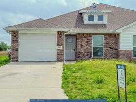 120 Anita Plz - Photo 1 of 1