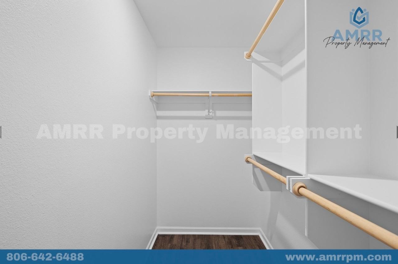 120 Anita Plz - Photo 6 of 20