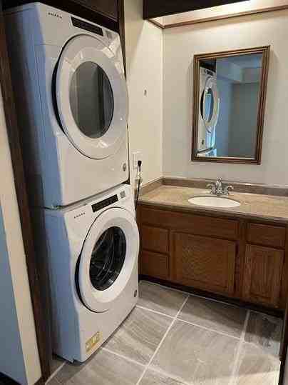 13807 Turnberry Ln #118 - Photo 7 of 9