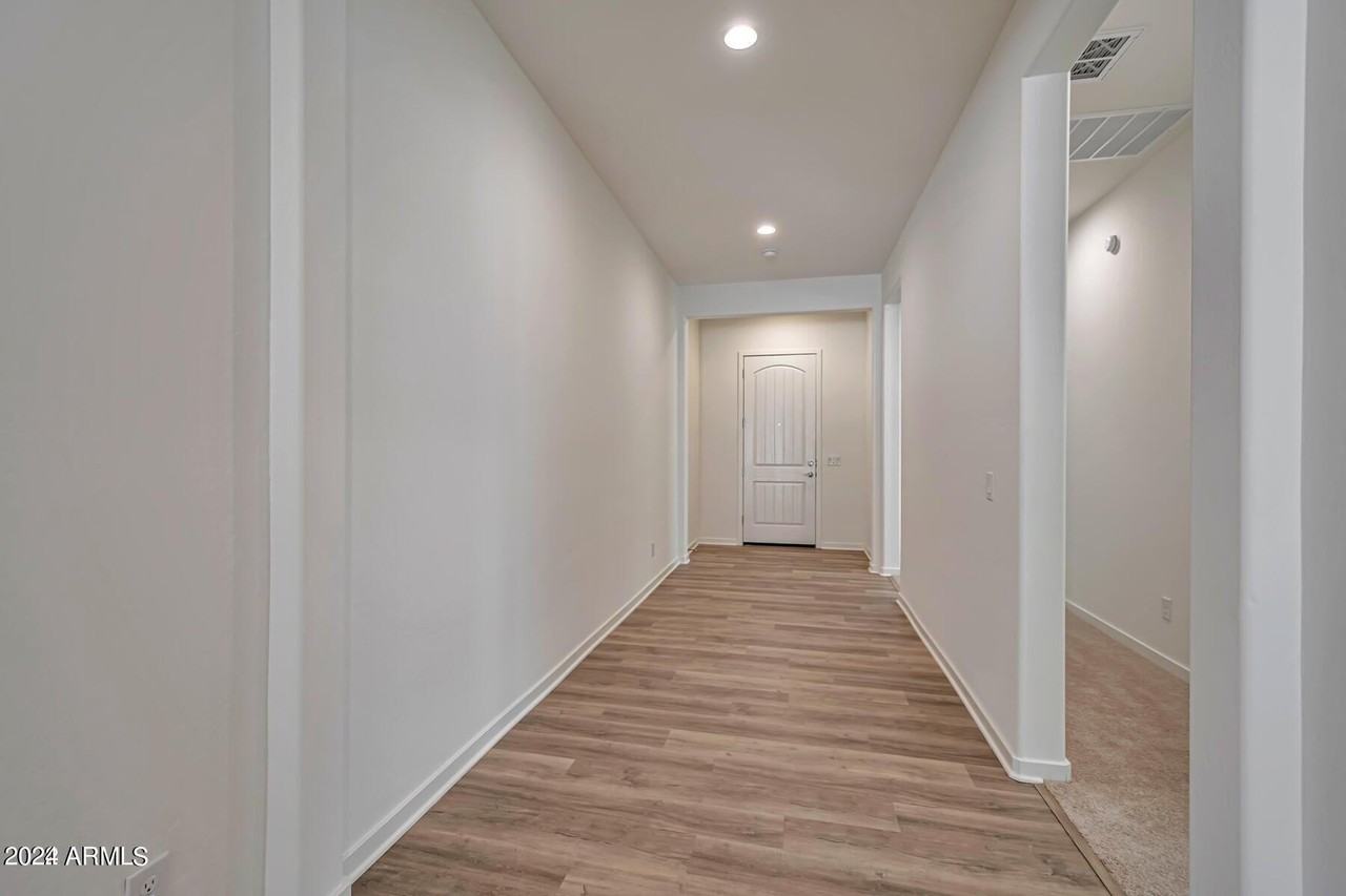 4001 W Brass Ln - Photo 3 of 27