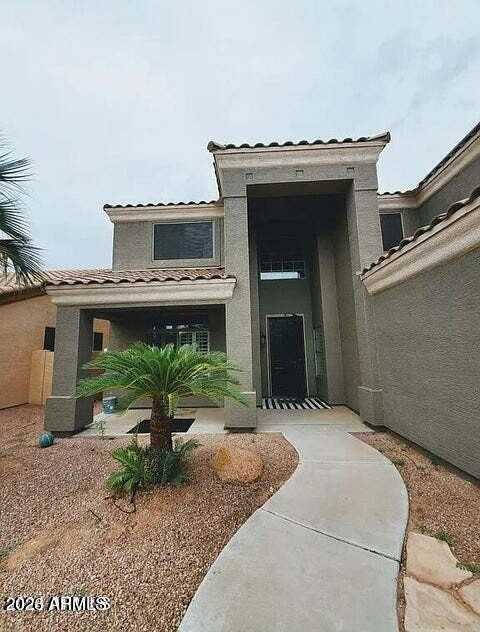 4048 E Kroll Dr - Photo 3 of 38