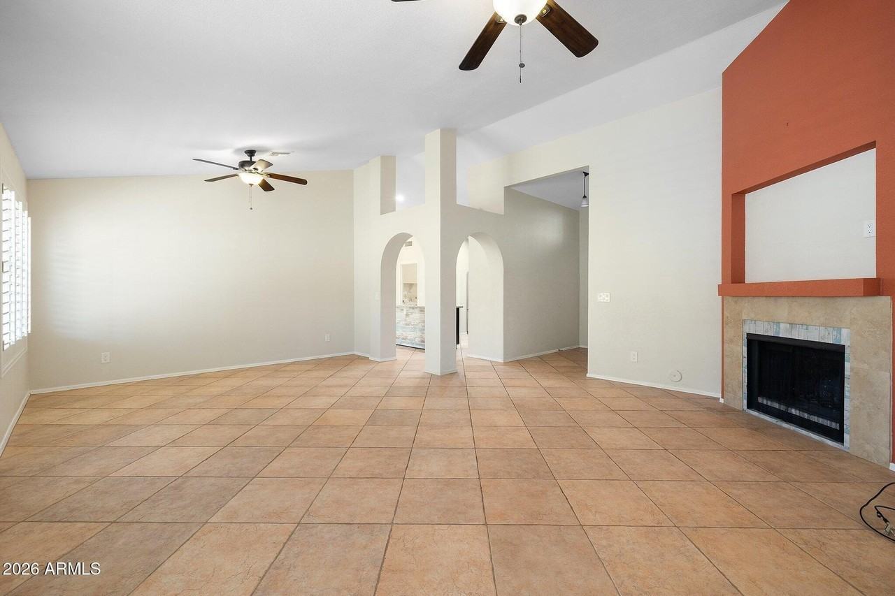 4230 E Saltsage Dr - Photo 7 of 25