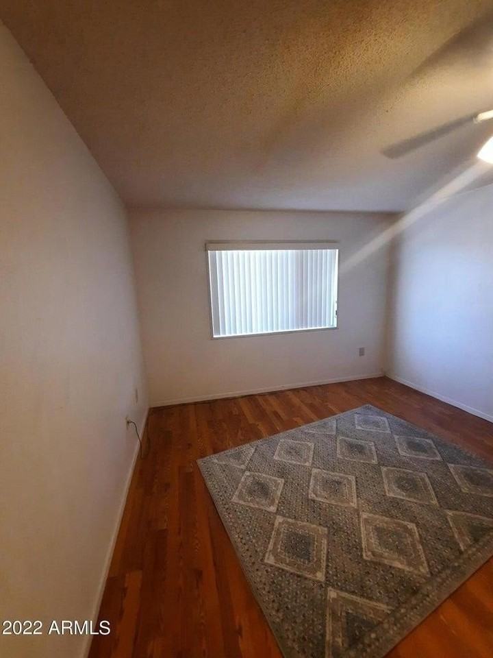 16859 N 103rd Ave - Photo 3 of 13