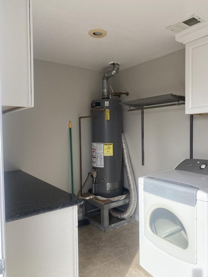 21 E Mckinley St - Photo 3 of 35