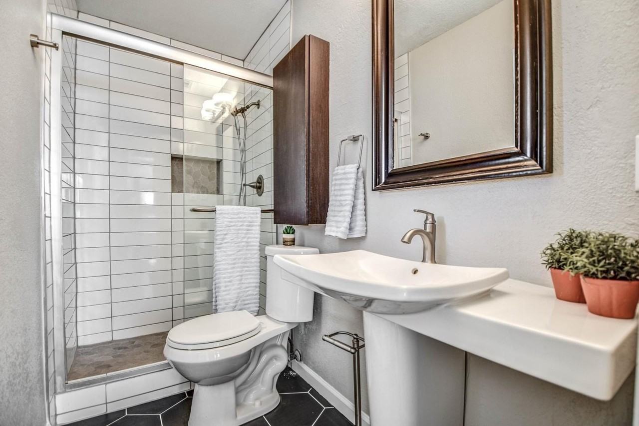 21 E Mckinley St - Photo 6 of 35