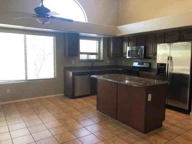 2352 S 162nd Ln - Photo 4 of 24