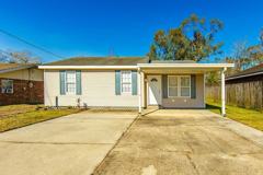 126 Merian St - Photo 1 of 1