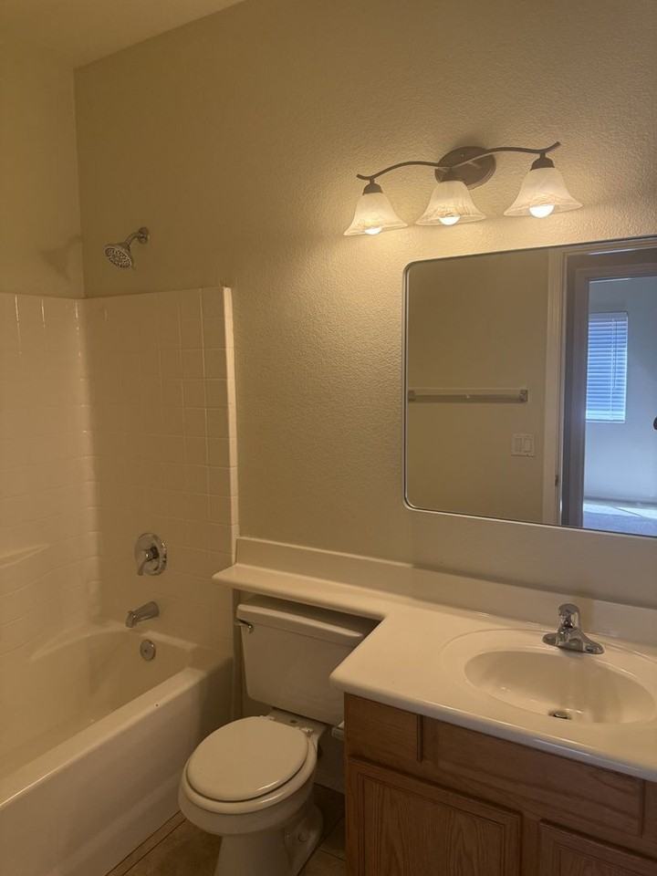 3725 E Sandy Way - Photo 7 of 17