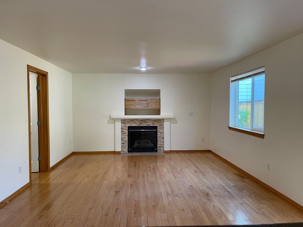 23533 97th Ave S - Photo 5 of 17