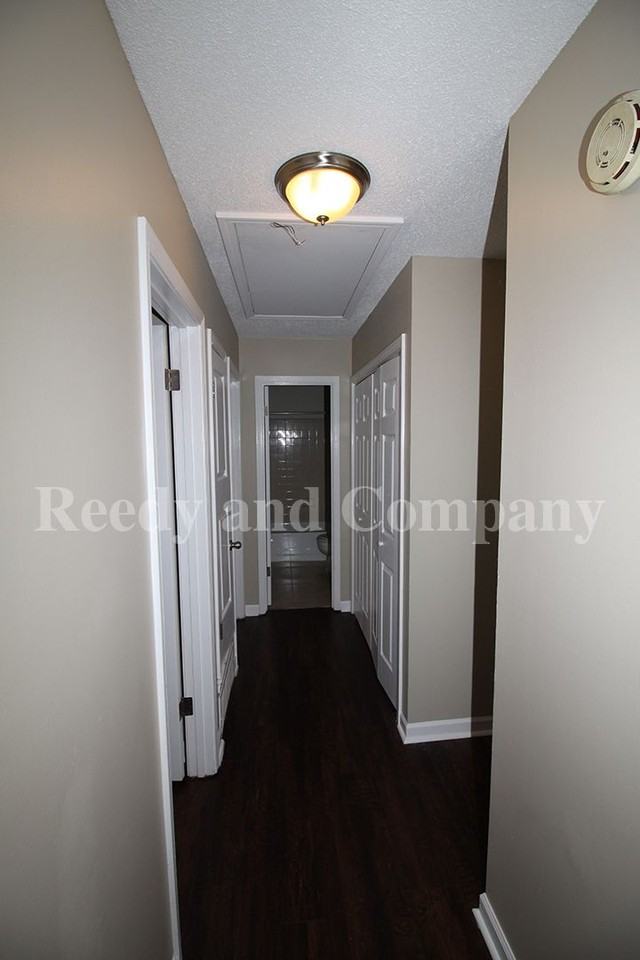 3829 Northcliffe Dr - Photo 7 of 20