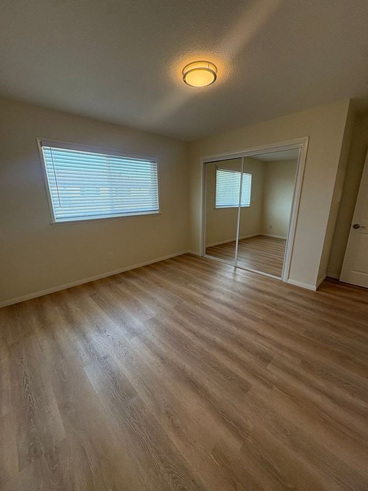 235 Wolff St - Photo 2 of 5