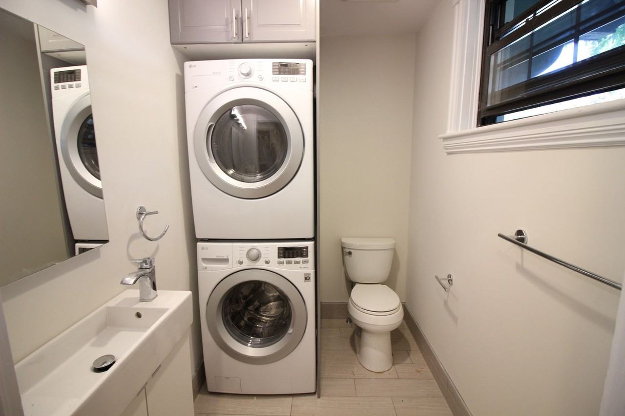 65 Beech Glen St - Photo 2 of 14