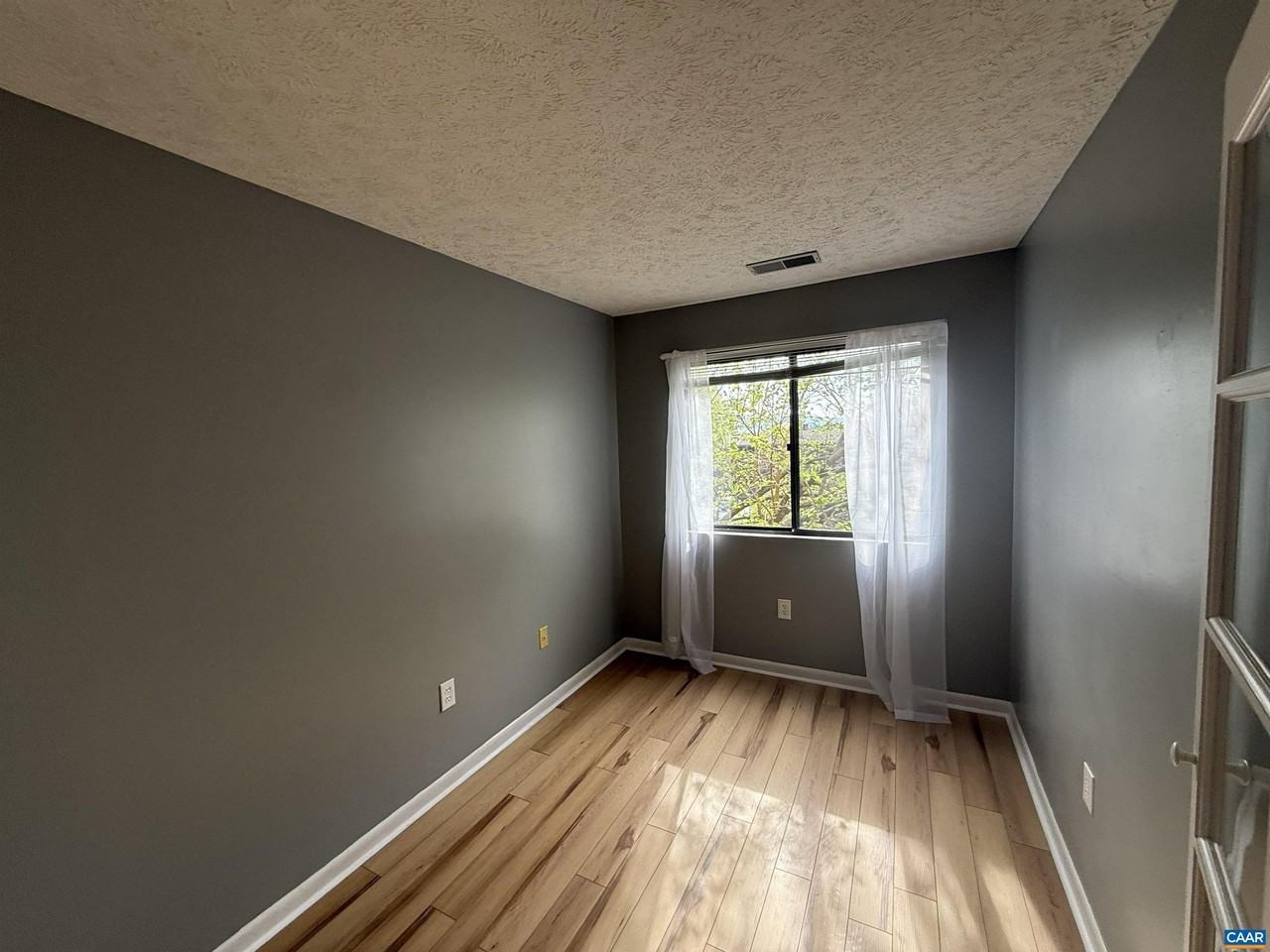 132 Turtle Creek Rd #7 - Photo 6 of 14