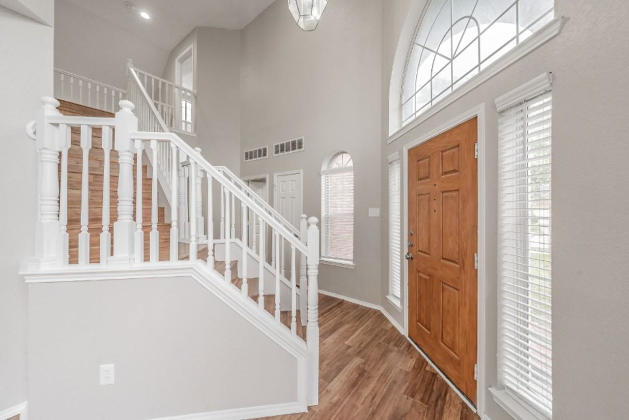 4732 Great Divide Dr - Photo 4 of 43