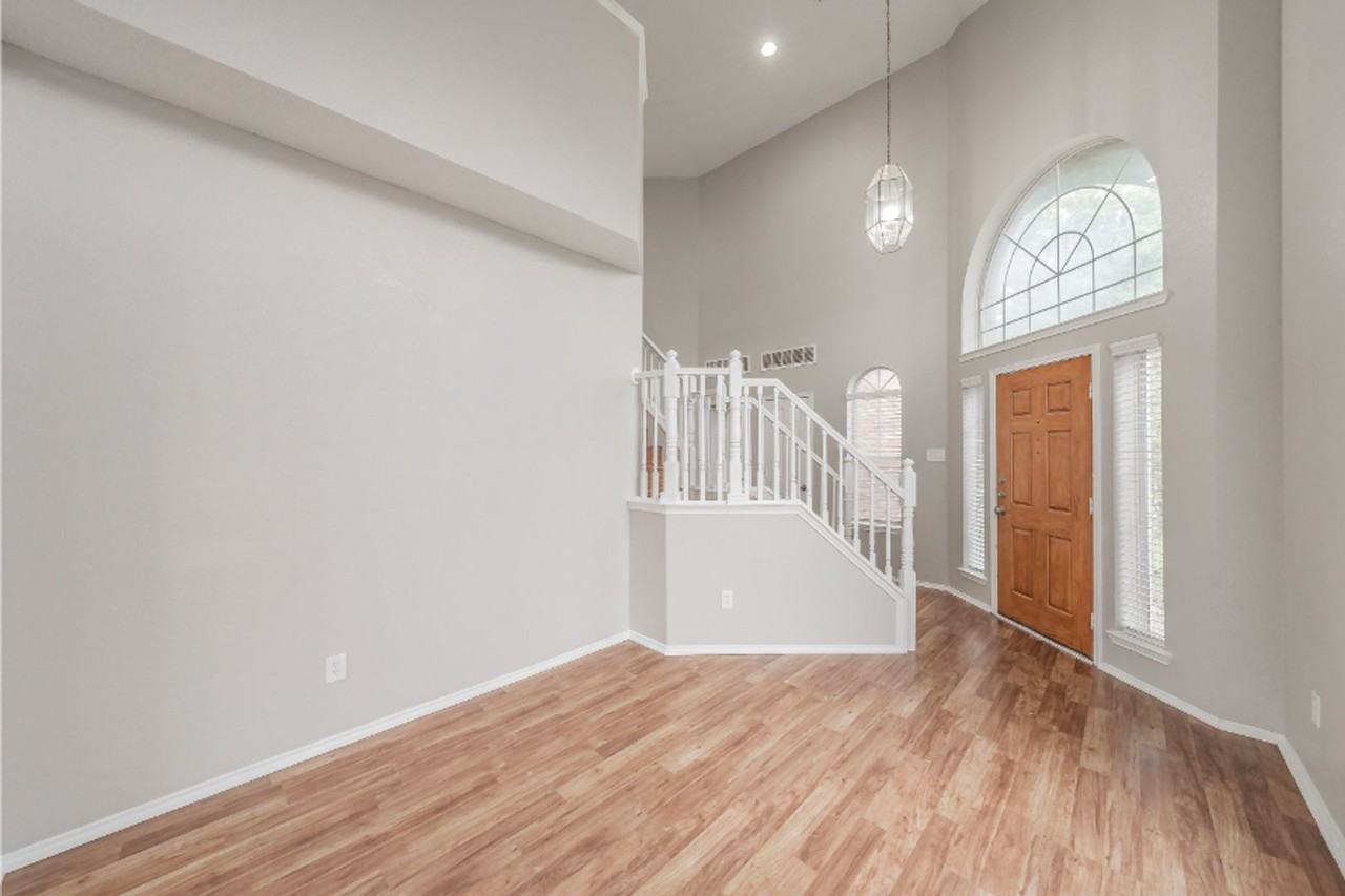 4732 Great Divide Dr - Photo 5 of 43