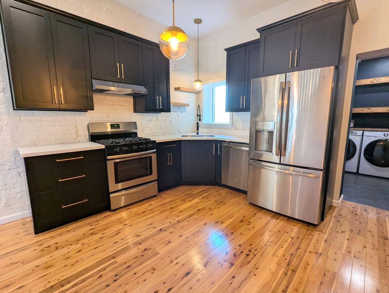 5109 Holmes St - Photo 2 of 20