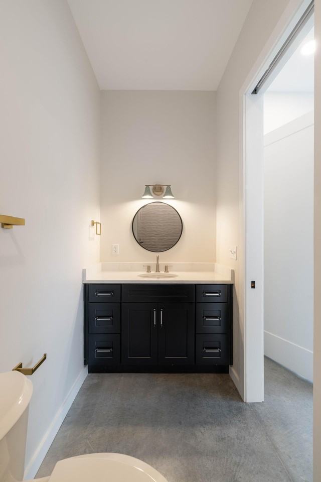 1800 S Holtzclaw Ave - Photo 7 of 23