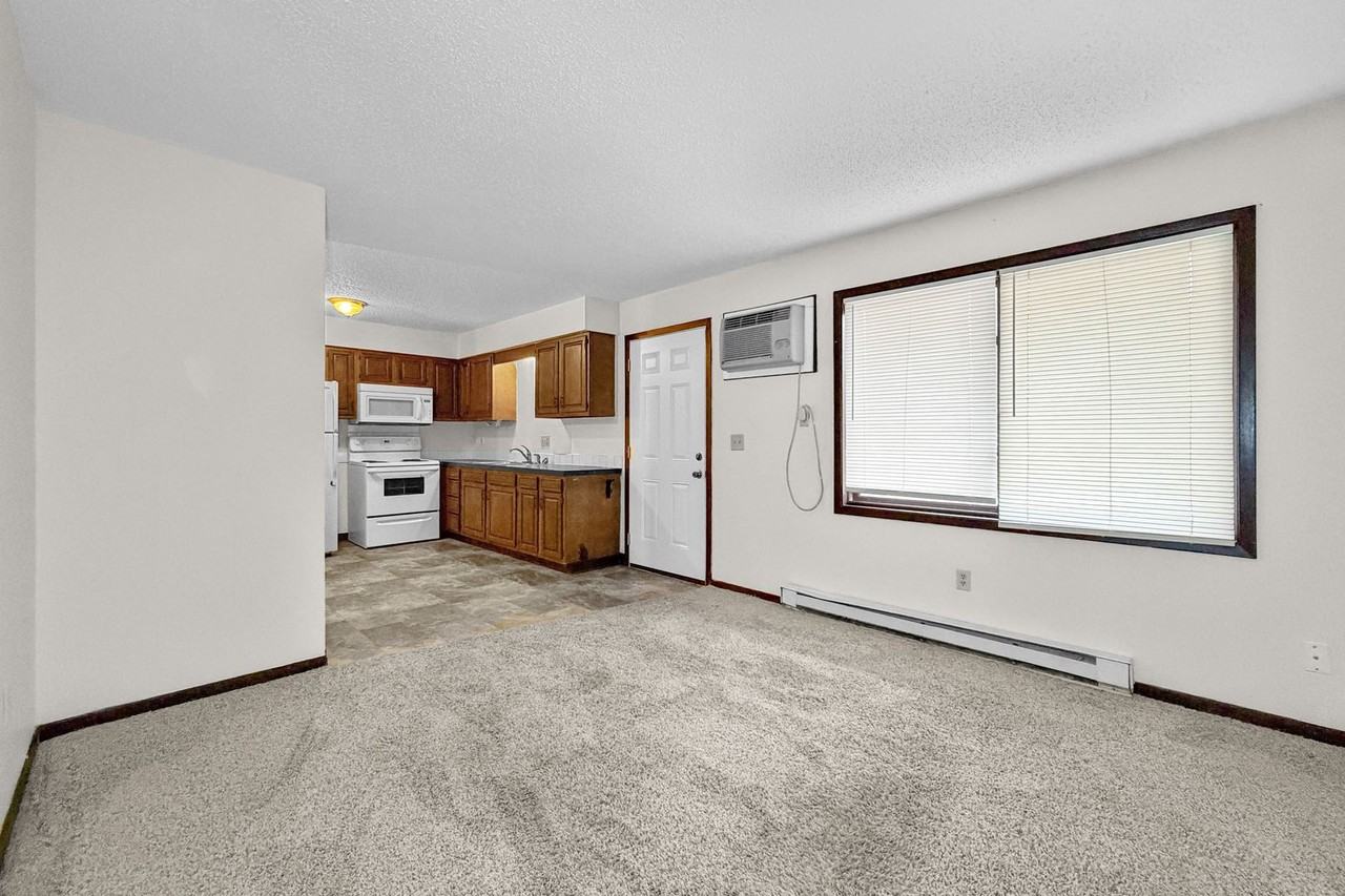 133 Beedle - Photo 2 of 12