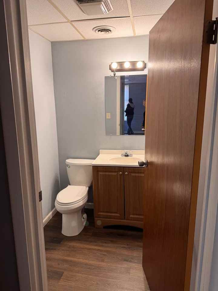 25 N Water Ave - Photo 2 of 9