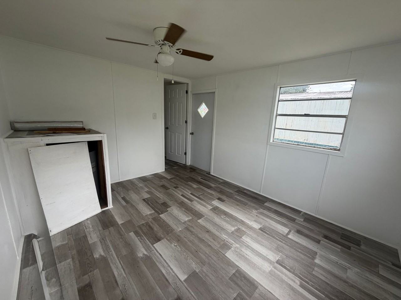 1110 Walton St - Photo 4 of 5