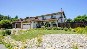 featured image of 58 Stanford Ct