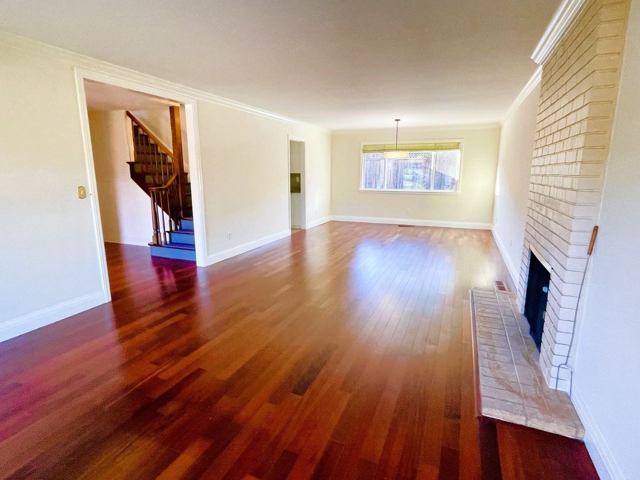 58 Stanford Ct - Photo 4 of 21