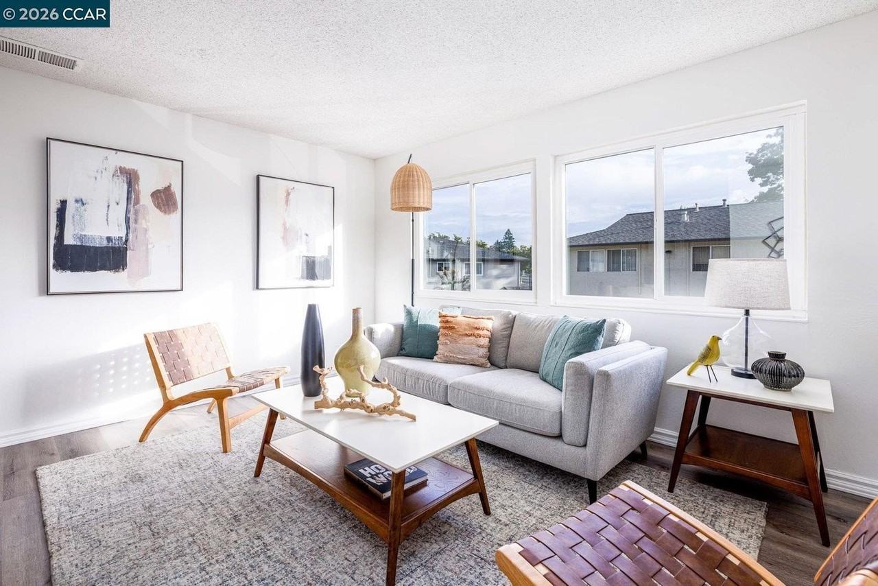 1033 Mohr Ln #D - Photo 4 of 24