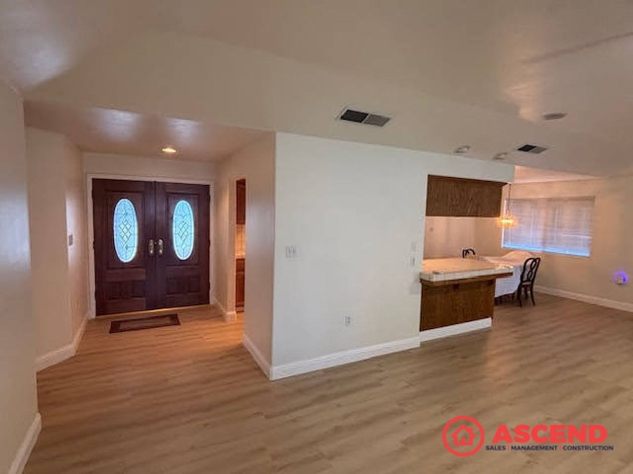 8408 Salix Ct - Photo 2 of 13