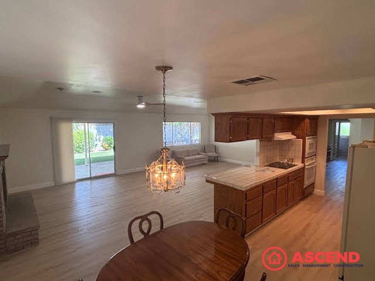 8408 Salix Ct - Photo 4 of 13