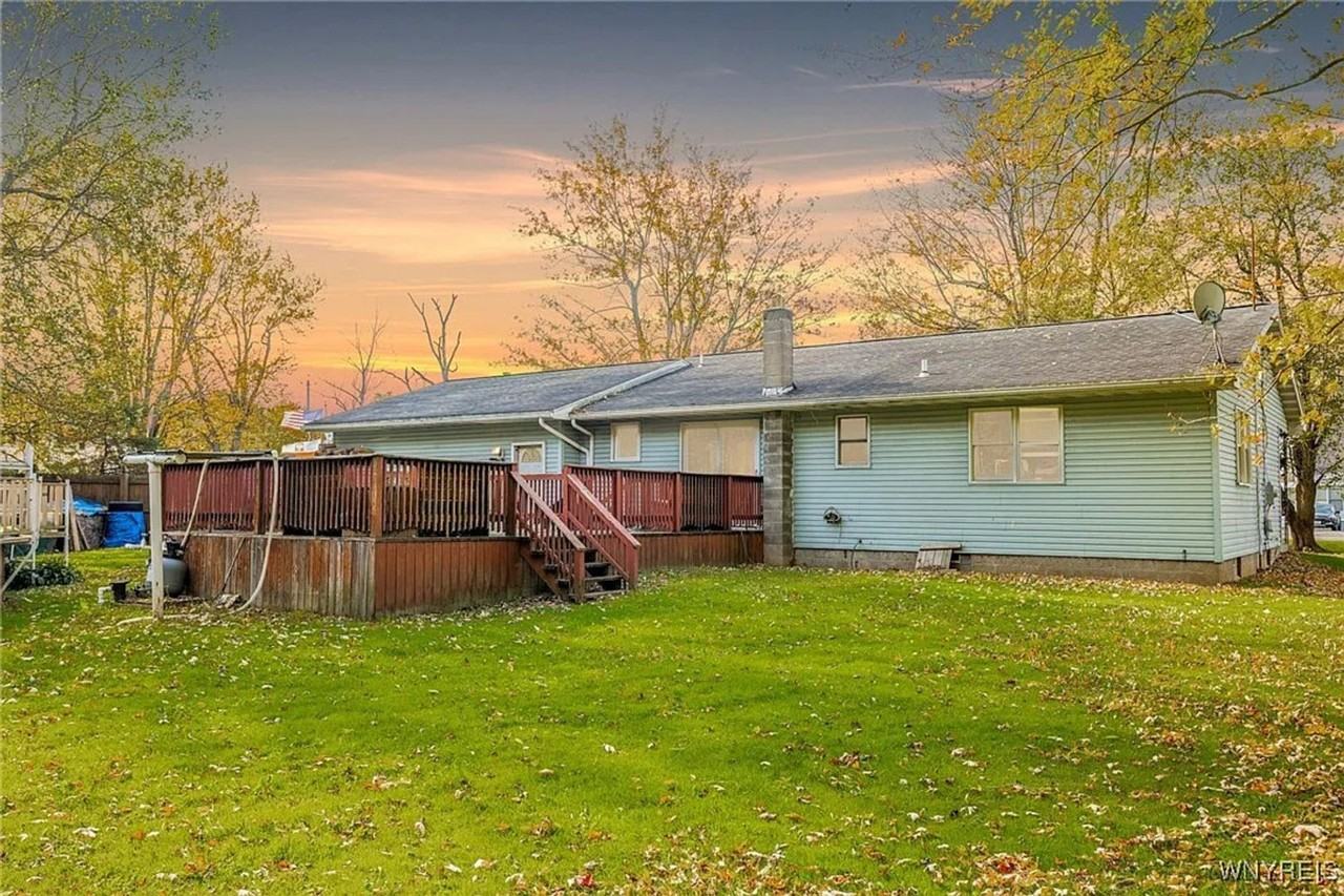 6507 Alleghany Rd - Photo 2 of 11