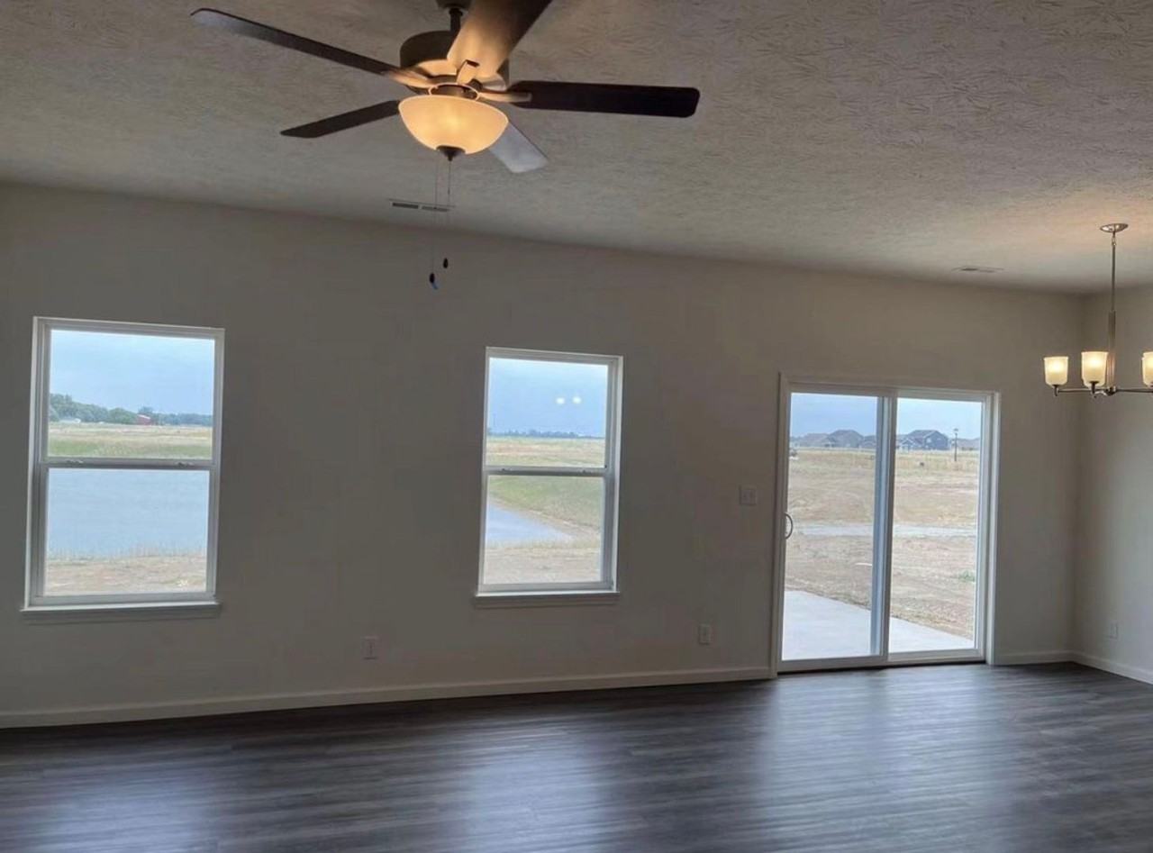 6441 Wallingford St - Photo 4 of 8