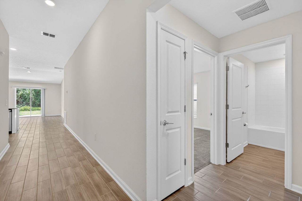 33670 Sky Blossom Cir - Photo 3 of 25