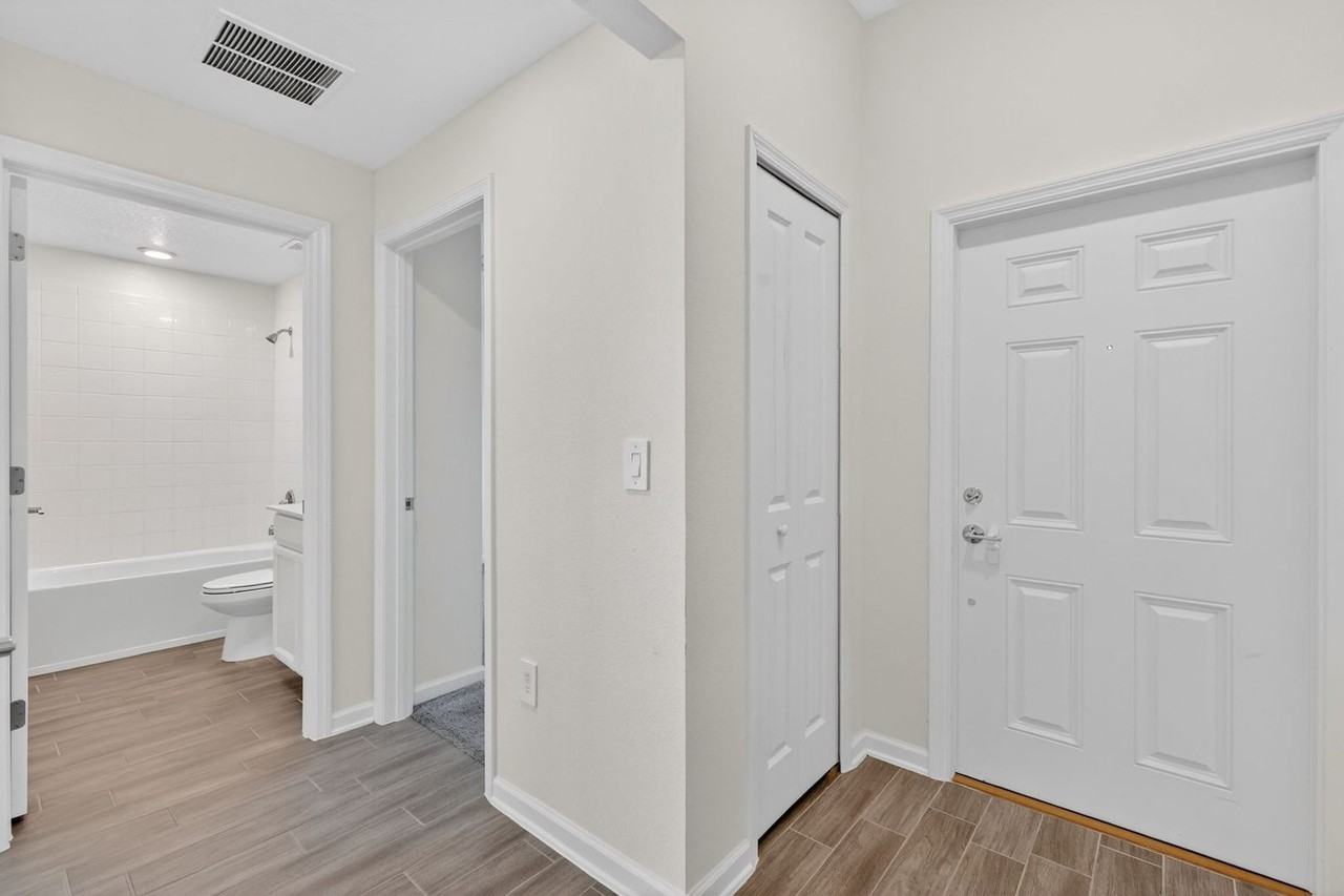 33670 Sky Blossom Cir - Photo 4 of 25