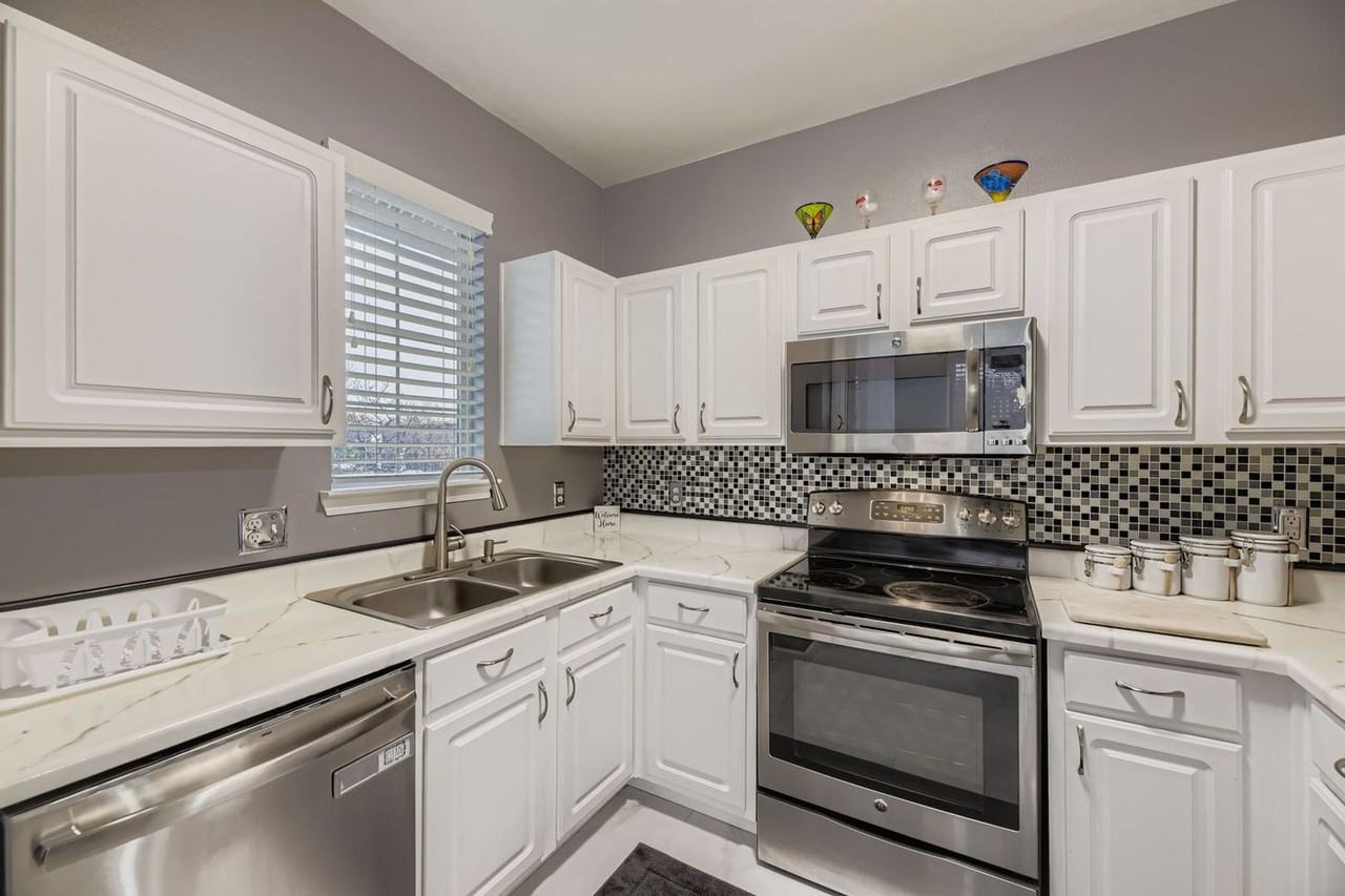 7473 S Quail Cir #521 - Photo 2 of 16