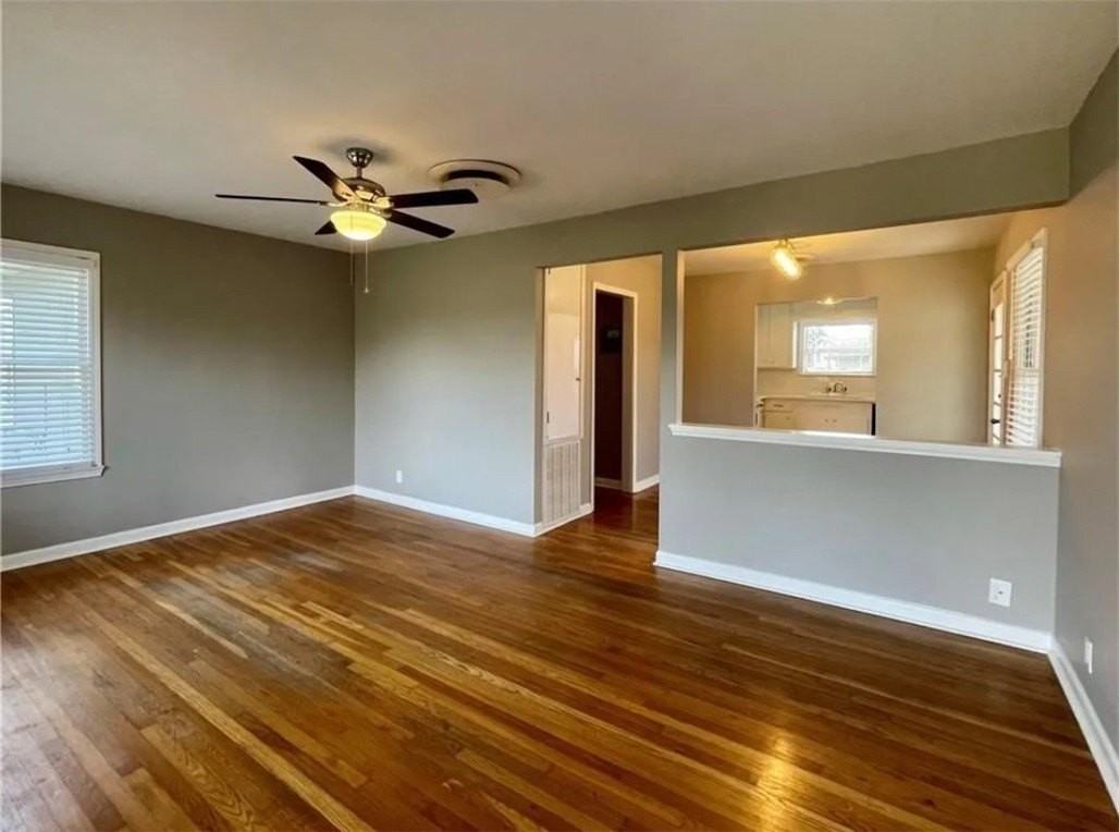 4814 Dody St - Photo 4 of 33