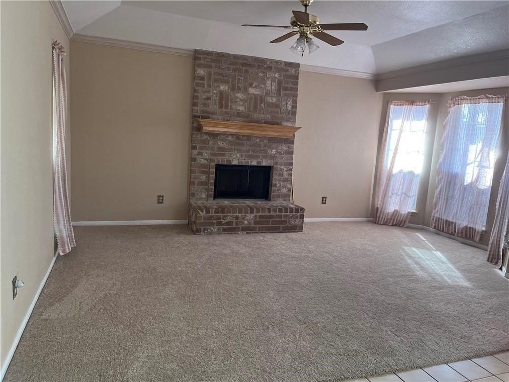 7950 Caribou Dr - Photo 2 of 9