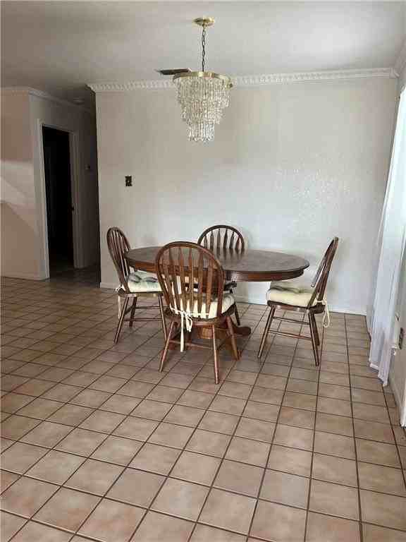 7950 Caribou Dr - Photo 3 of 9