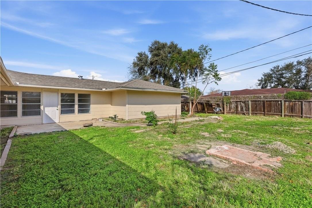 3314 Casa De Palmas Dr - Photo 3 of 37