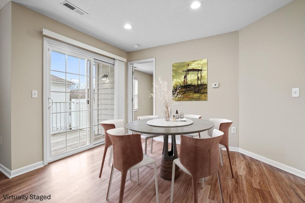 5027 Stratford Pine Ln - Photo 5 of 37